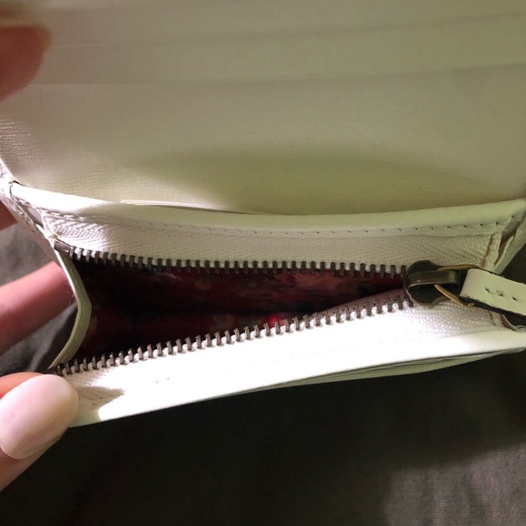 ✨ GUCCI MINI CARDHOLDER (AUTHENTIC) ✨ - Picture 4 of 13